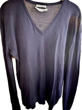 V-Neck Sweater - Navy